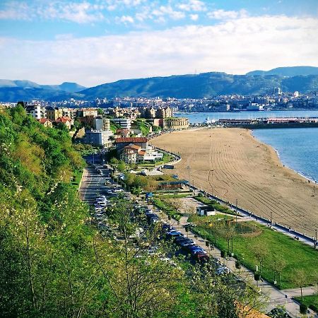 Apartamento En La Playa Con Parking Privado خيتكسو المظهر الخارجي الصورة